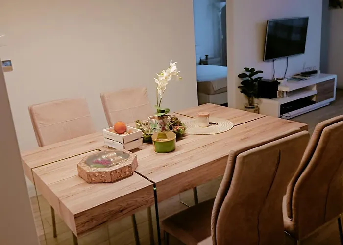 Apartment Golf - Hesperus